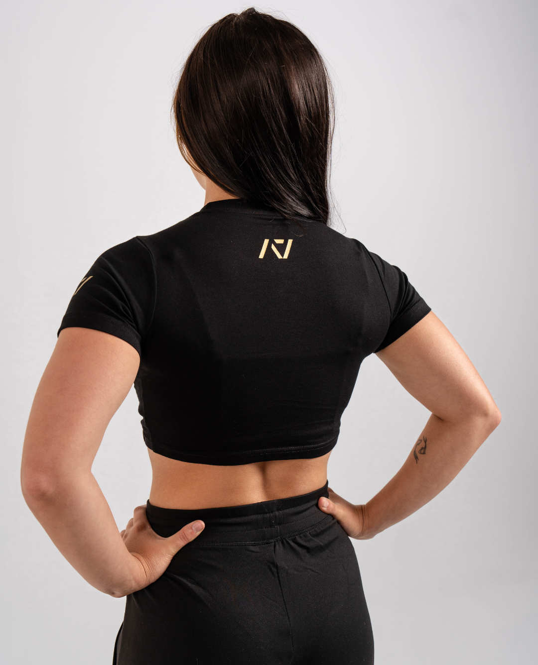 Women's Meet Shirts & Crops