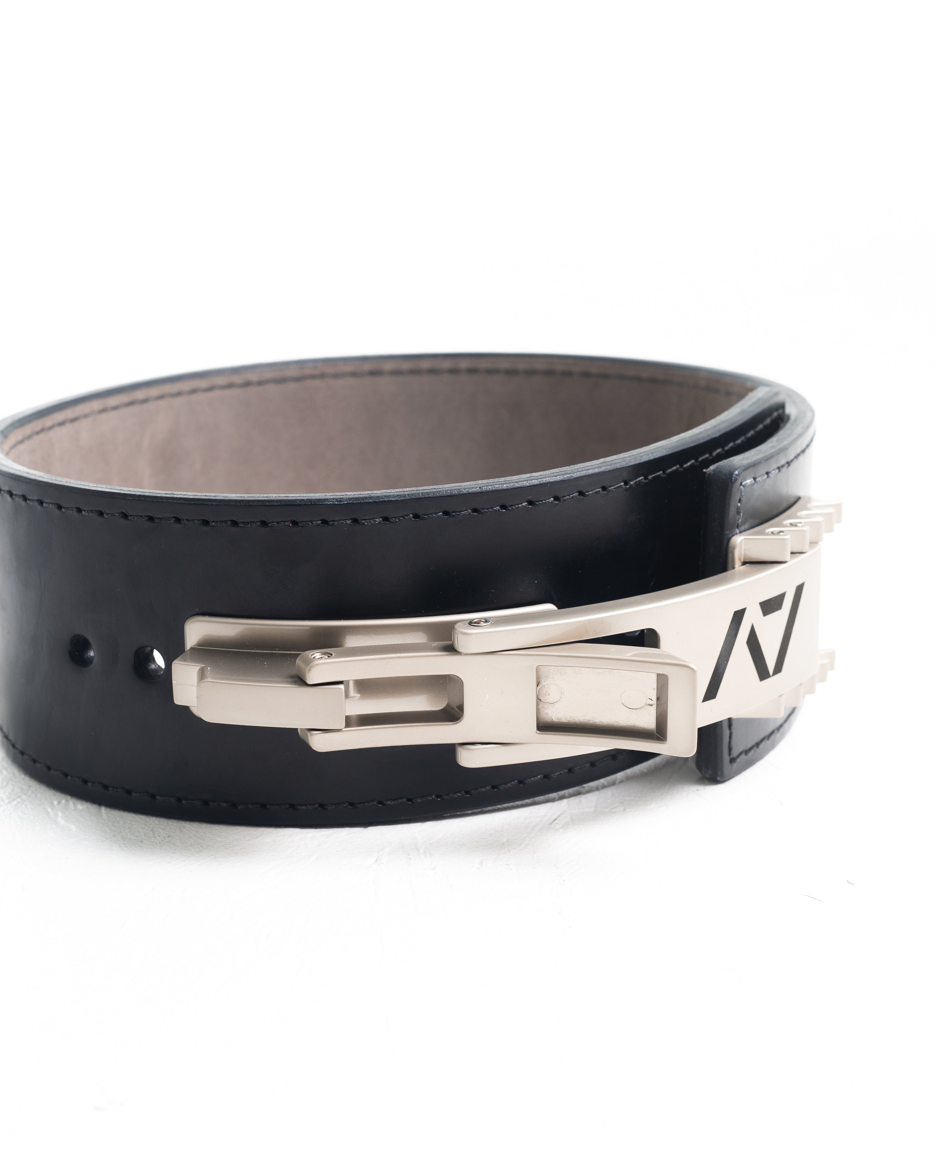 Side view of A7 Silver PAL Buckle showing buckle.