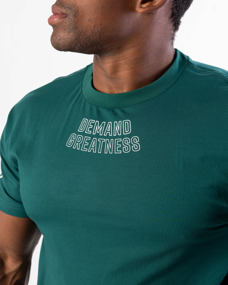 
                  
                    Demand Greatness True-Fit Men's Meet Shirt - Emerald Forás
                  
                