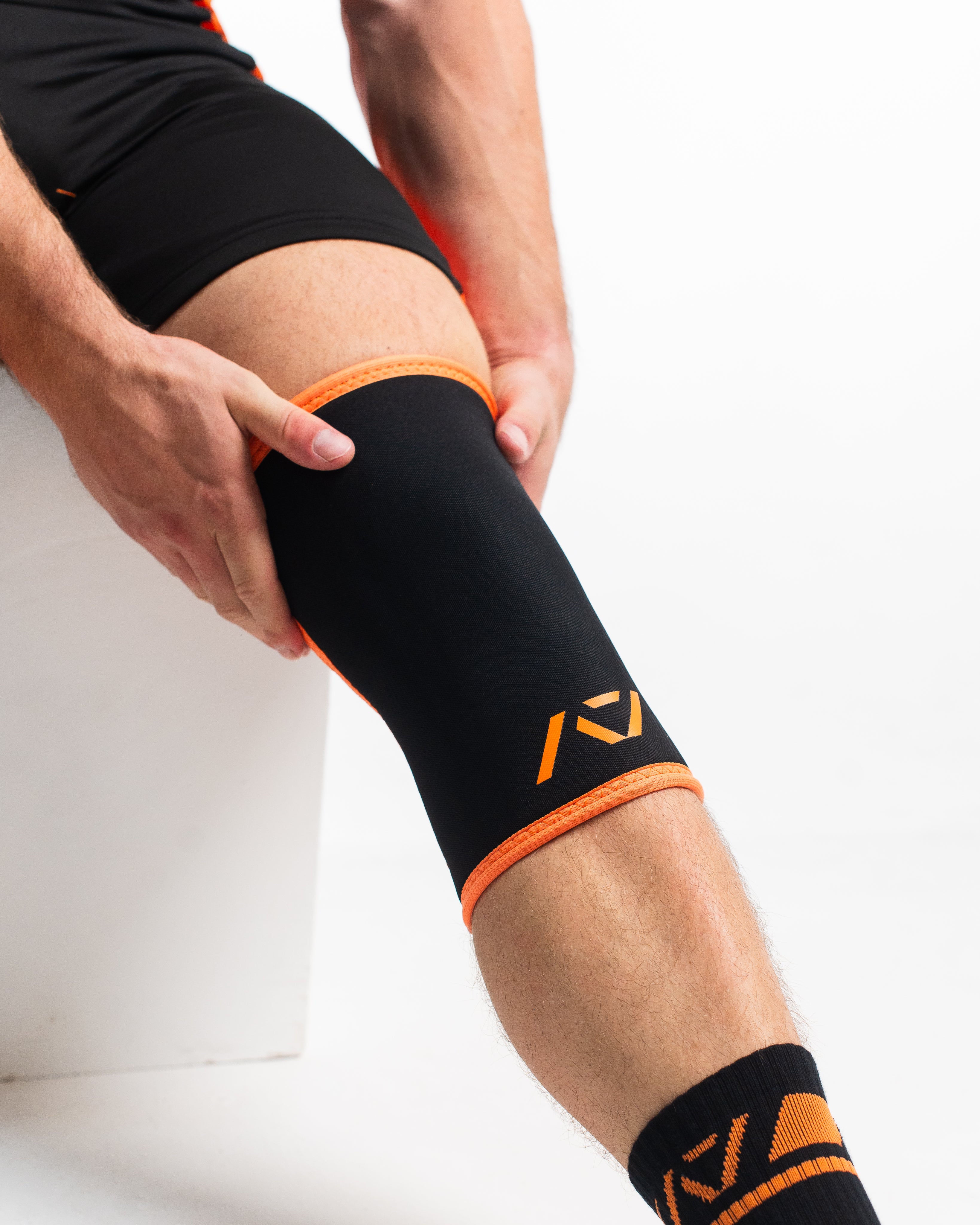 Hourglass Knee Sleeves - Red Dawn - A7