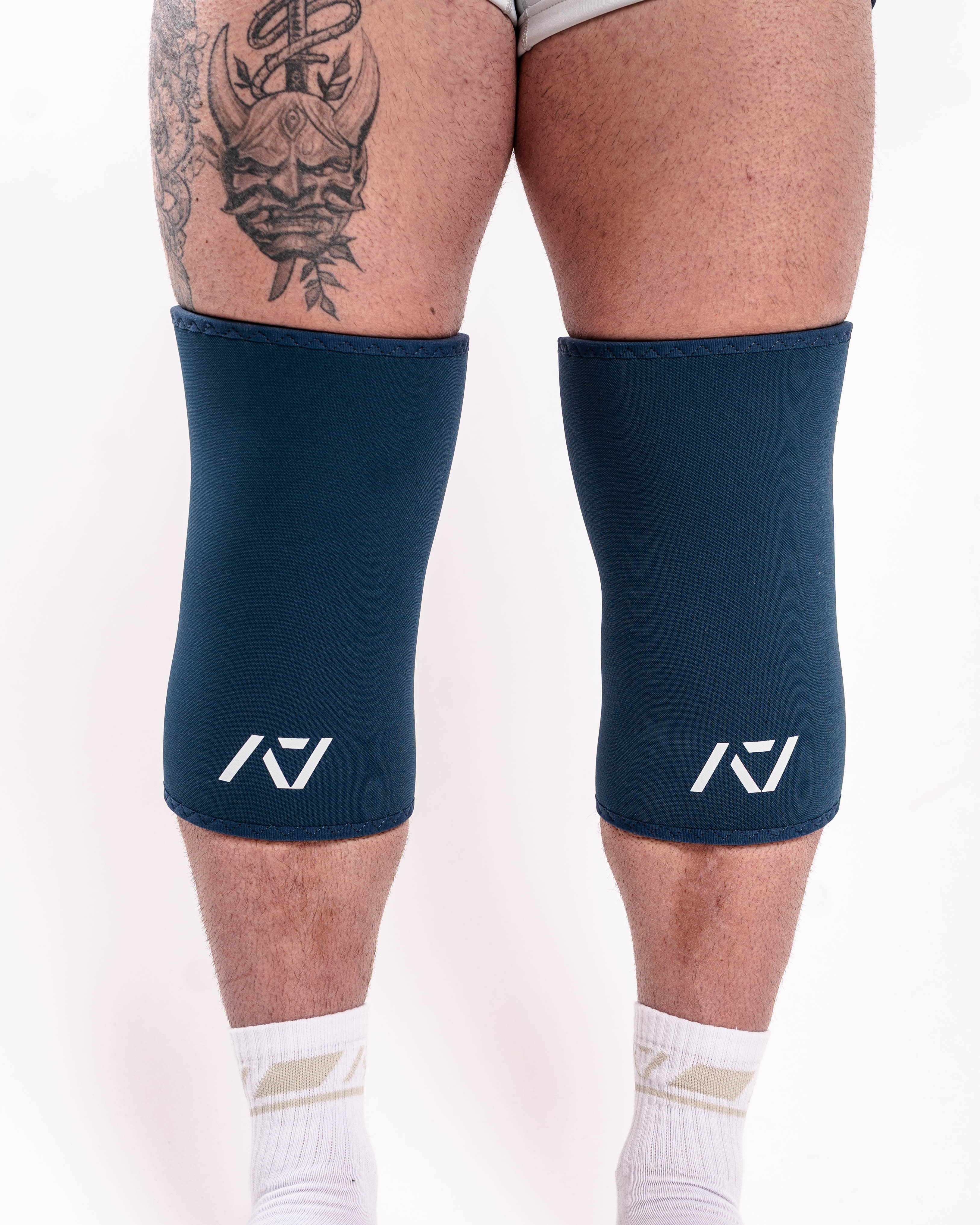 Hourglass Knee Sleeves - Rigor Mortis - Tides - A7
